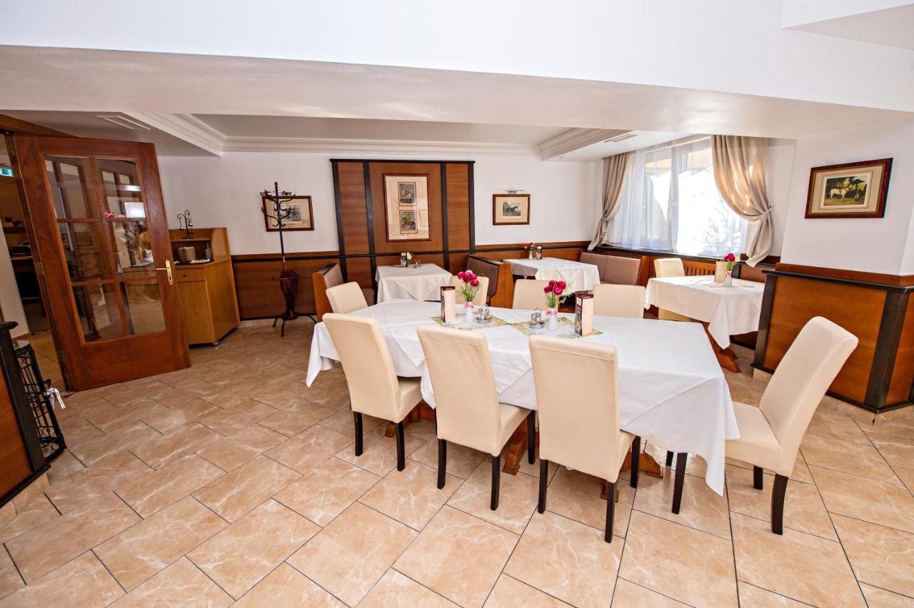 Hotel Wiental Pressbaum Εξωτερικό φωτογραφία