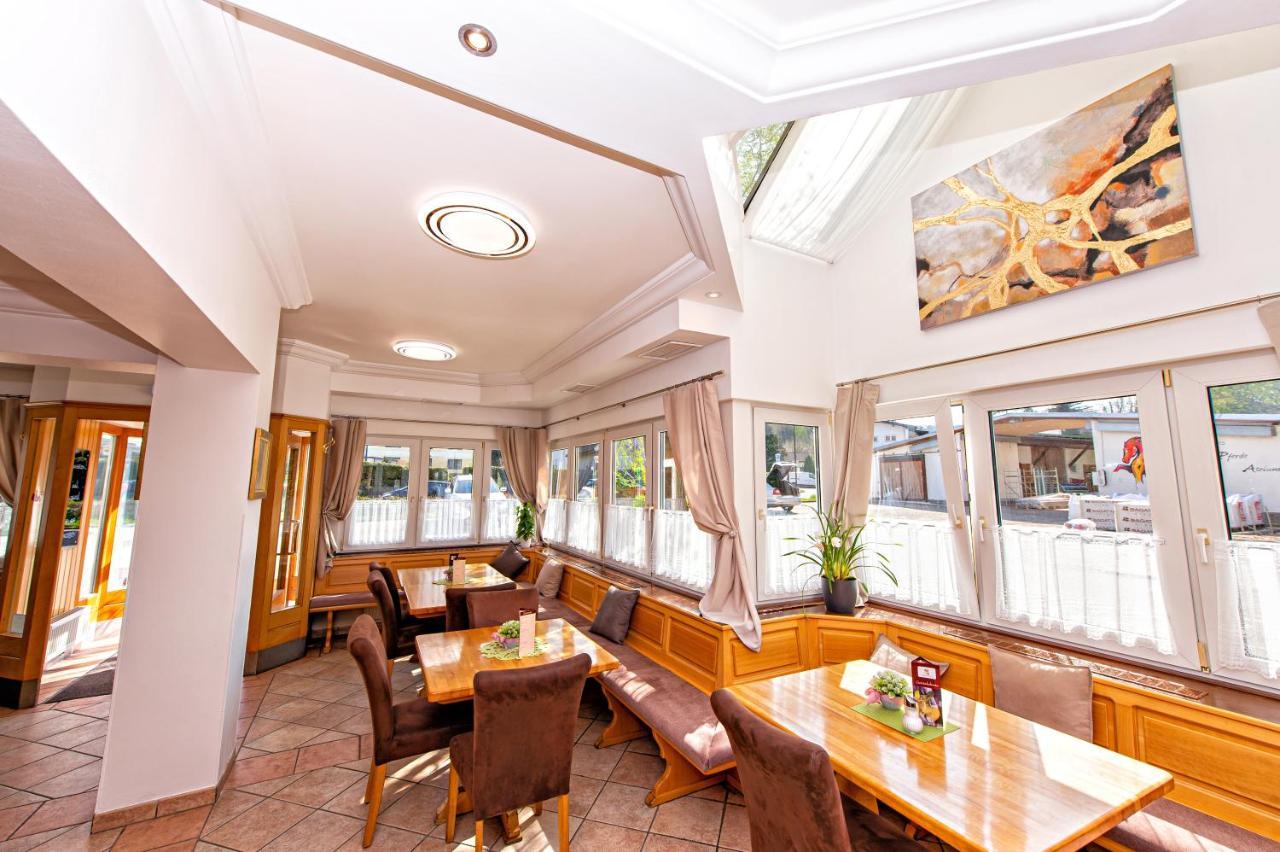 Hotel Wiental Pressbaum Εξωτερικό φωτογραφία