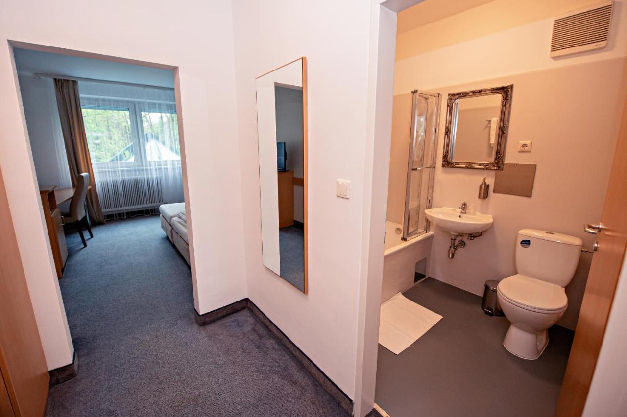 Hotel Wiental Pressbaum Εξωτερικό φωτογραφία